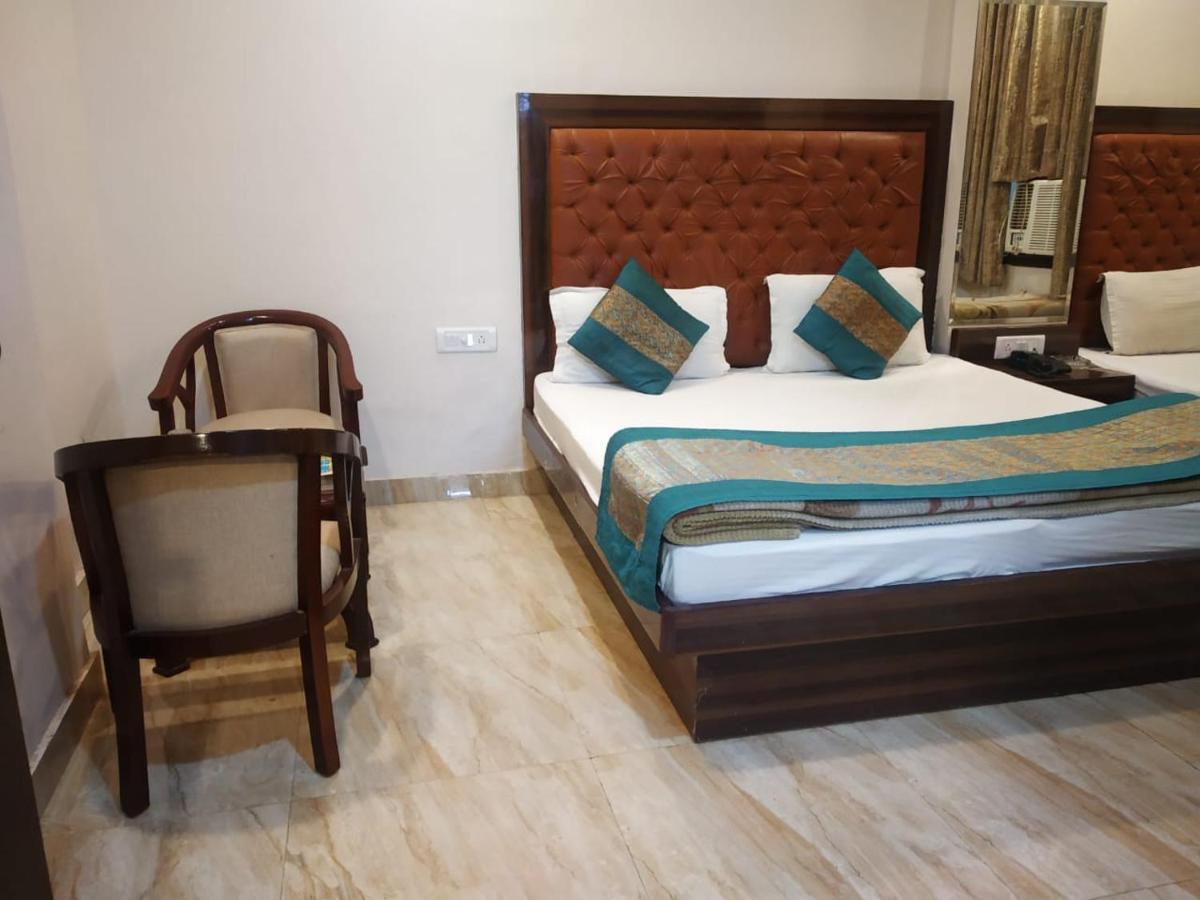 Adb Rooms Hotel Indo Continental New Delhi Eksteriør bilde