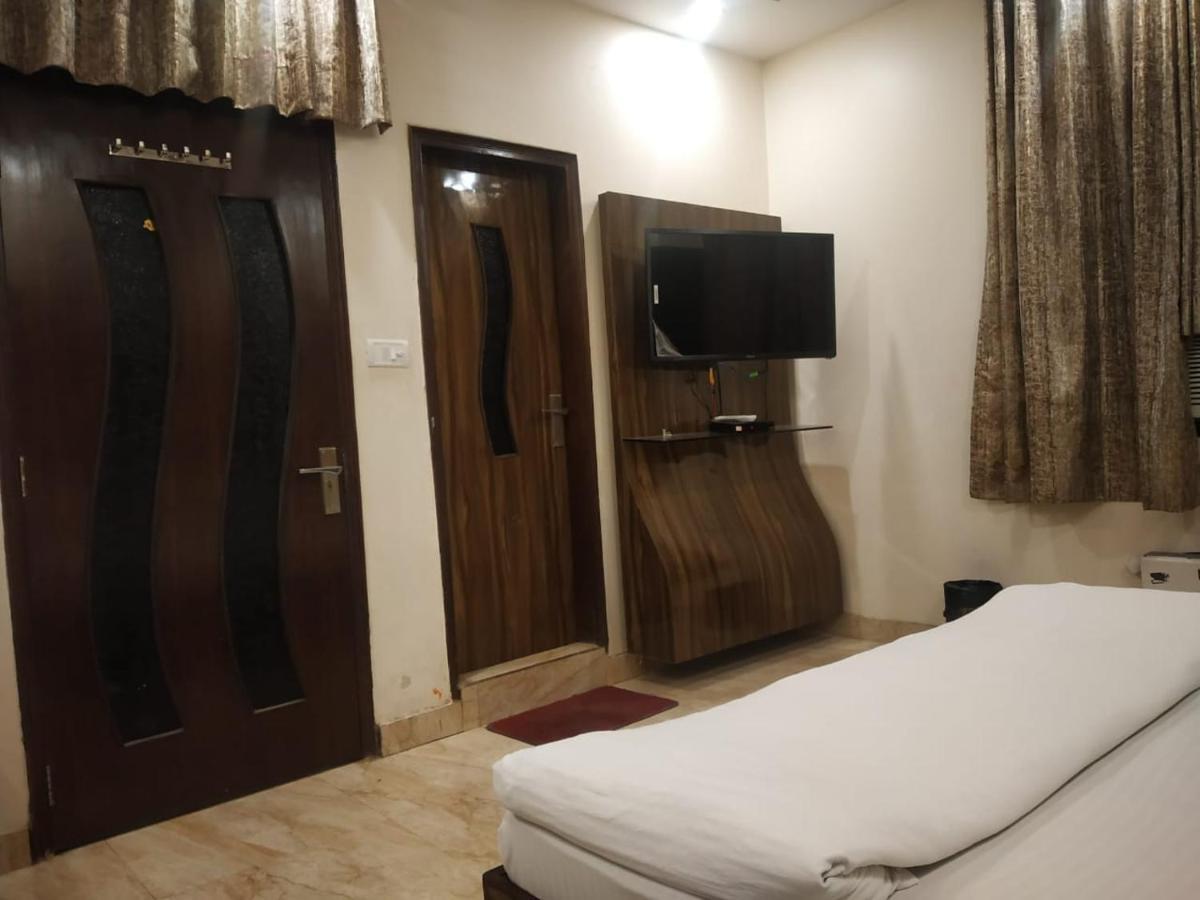 Adb Rooms Hotel Indo Continental New Delhi Eksteriør bilde