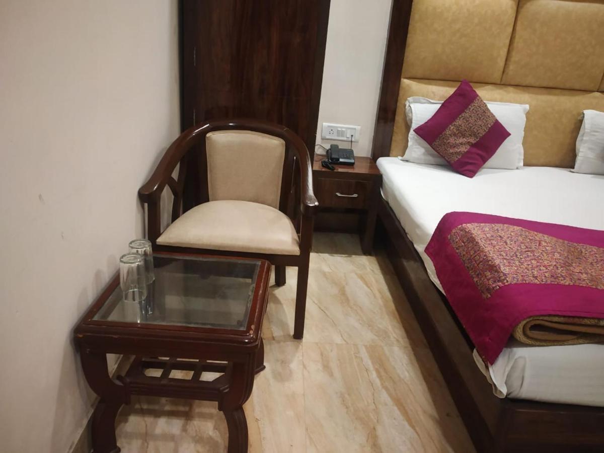 Adb Rooms Hotel Indo Continental New Delhi Eksteriør bilde