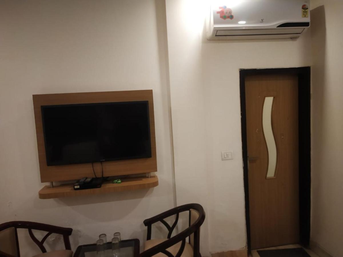Adb Rooms Hotel Indo Continental New Delhi Eksteriør bilde