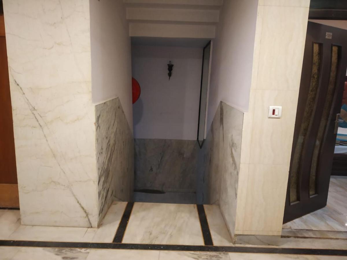 Adb Rooms Hotel Indo Continental New Delhi Eksteriør bilde