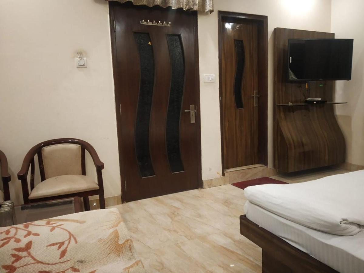 Adb Rooms Hotel Indo Continental New Delhi Eksteriør bilde