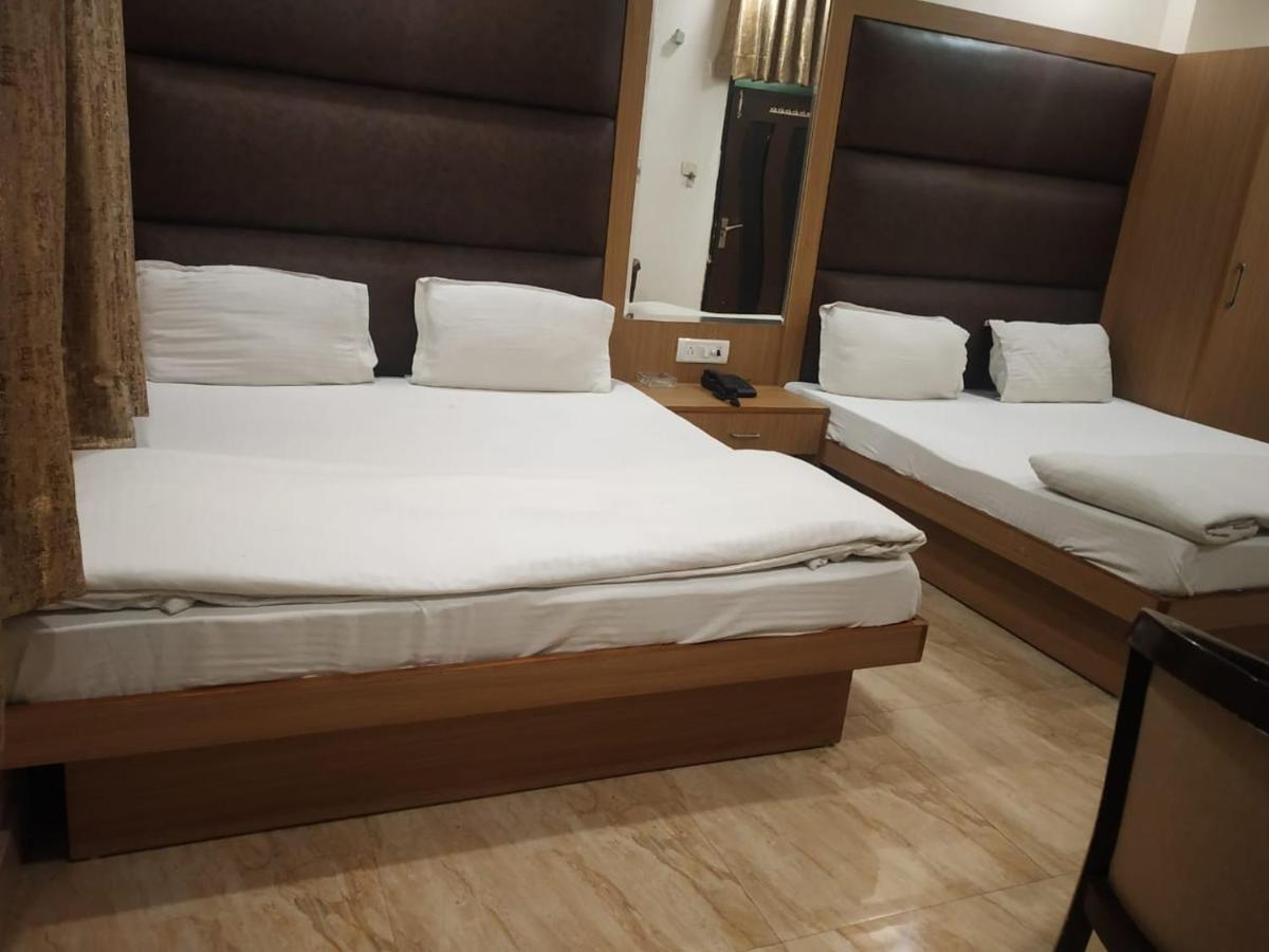 Adb Rooms Hotel Indo Continental New Delhi Eksteriør bilde